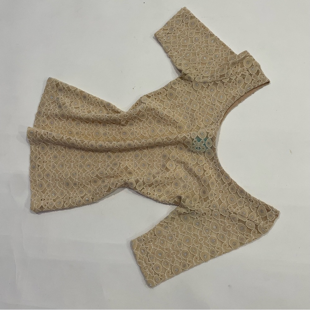 h.i.p. Beige Floral Lace Top
